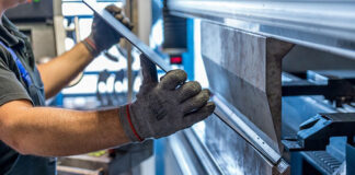 Leasing jako forma zakupu maszyn produkcyjnych