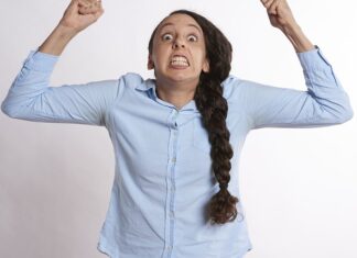 Jaką zasadą związana z zasobami stała się podstawą do rozwoju ekonomii?