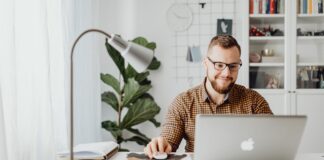 poznaj darmowy Kreator CV online